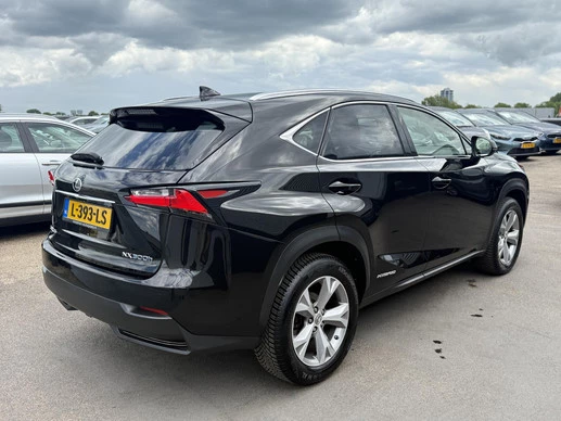 Lexus NX - Afbeelding 13 van 30