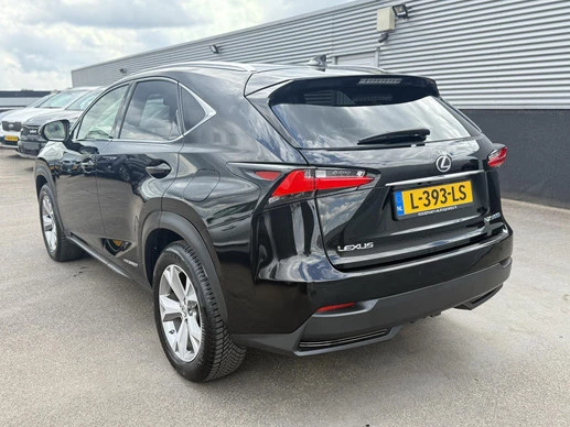 Lexus NX - Afbeelding 21 van 30
