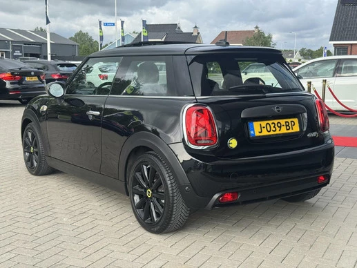 MINI Electric - Afbeelding 2 van 30