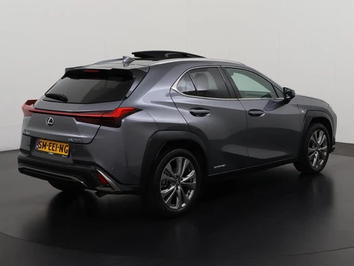 Lexus UX - Afbeelding 4 van 30