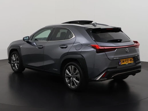 Lexus UX - Afbeelding 6 van 30
