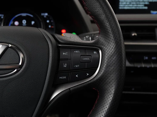 Lexus UX - Afbeelding 9 van 30