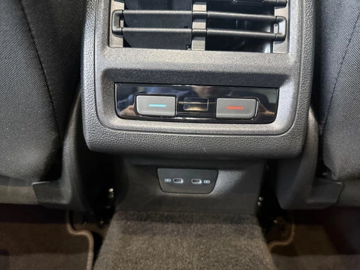 Volkswagen Golf - Afbeelding 26 van 30