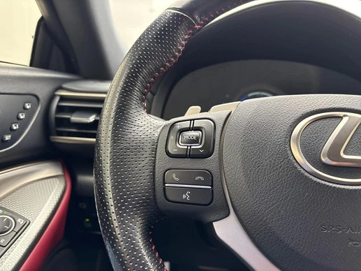 Lexus RC - Afbeelding 12 van 30