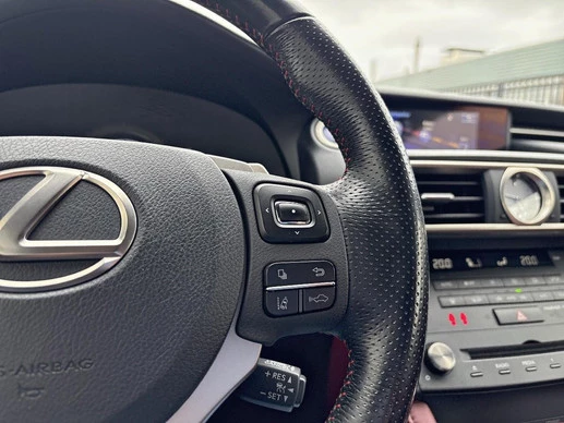 Lexus RC - Afbeelding 13 van 30