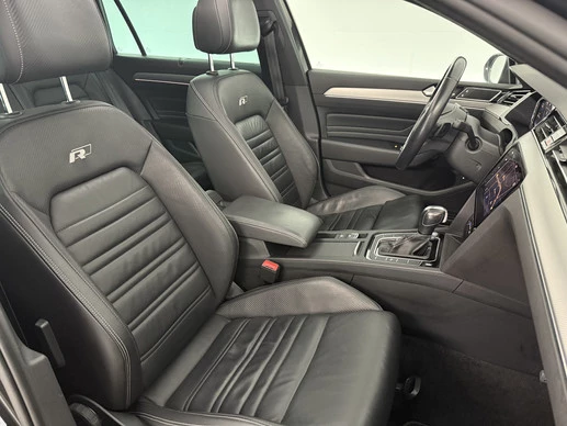 Volkswagen Passat - Afbeelding 19 van 30