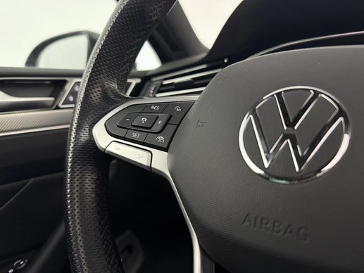 Volkswagen Passat - Afbeelding 23 van 30