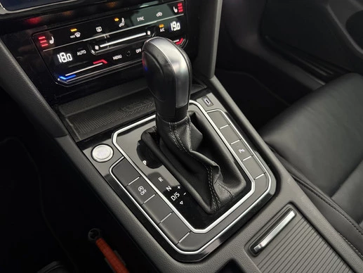 Volkswagen Passat - Afbeelding 26 van 30