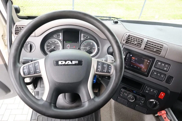 DAF CF 370 - Afbeelding 17 van 21