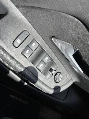 Opel Mokka - Afbeelding 28 van 30