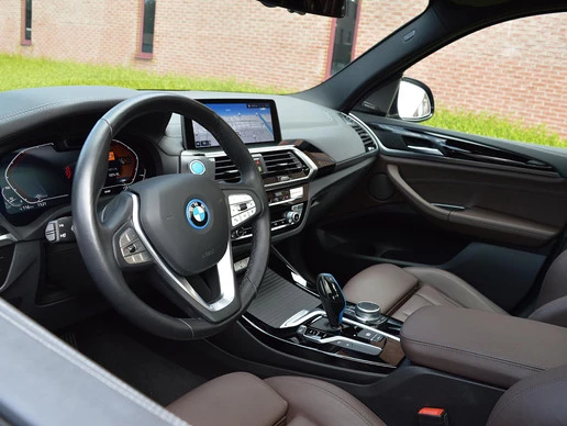 BMW iX3 - Afbeelding 9 van 27