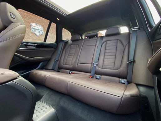 BMW iX3 - Afbeelding 17 van 27