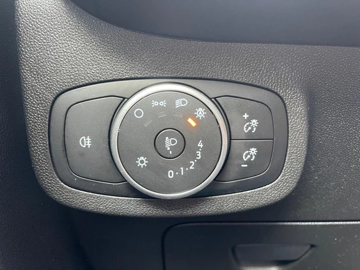Ford Fiesta - Afbeelding 14 van 27