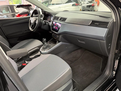 SEAT Arona - Afbeelding 27 van 30