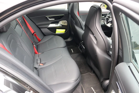 Mercedes-Benz E-Klasse - Afbeelding 20 van 30