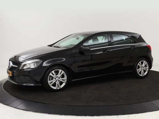 Mercedes-Benz A-Klasse - Afbeelding 1 van 30