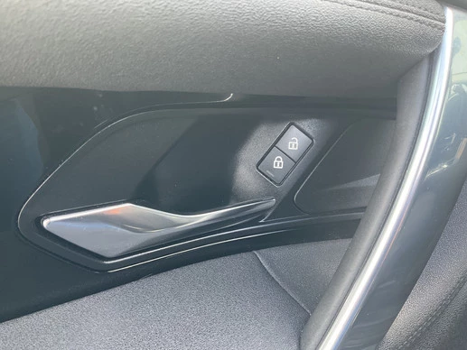 Land Rover Discovery Sport - Afbeelding 23 van 30