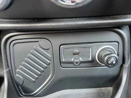 Jeep Renegade - Afbeelding 23 van 30