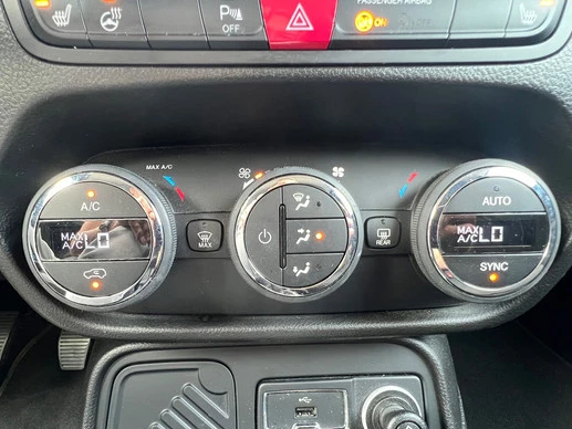 Jeep Renegade - Afbeelding 24 van 30