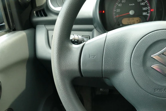 Suzuki Alto - Afbeelding 15 van 30