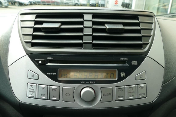 Suzuki Alto - Afbeelding 21 van 30