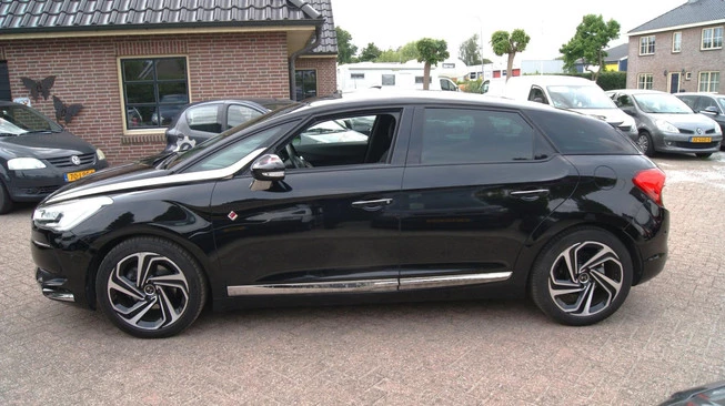 DS DS 5 - Afbeelding 2 van 30
