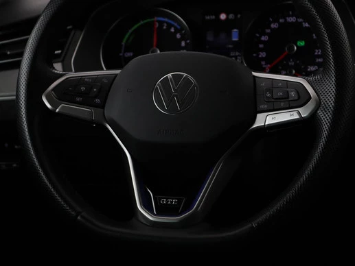 Volkswagen Passat - Afbeelding 11 van 30