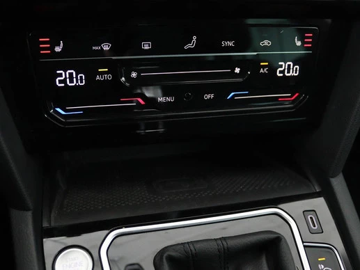 Volkswagen Passat - Afbeelding 28 van 30