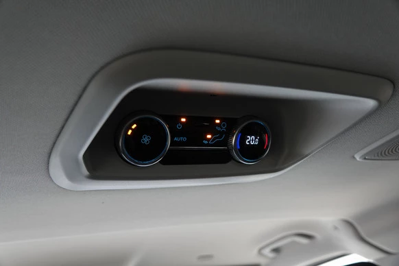 Ford Tourneo Custom - Afbeelding 18 van 30