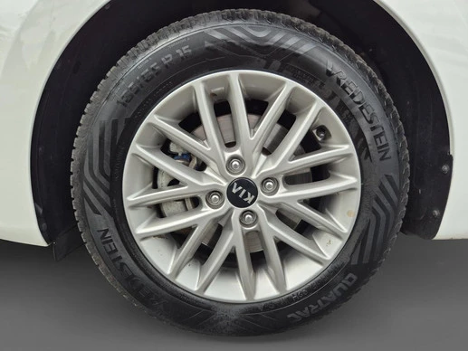 Kia Rio - Afbeelding 9 van 23