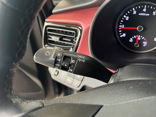 Kia Rio - Afbeelding 21 van 30