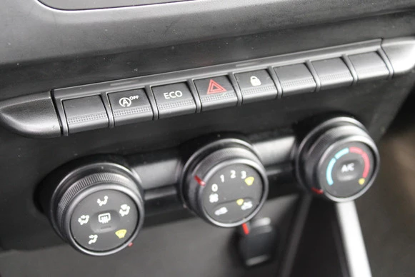 Dacia Duster - Afbeelding 19 van 27