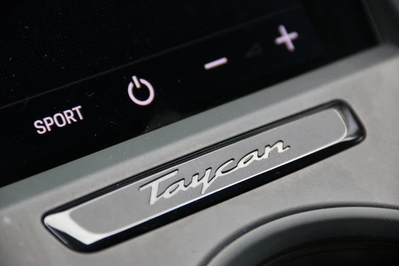 Porsche Taycan - Afbeelding 20 van 24