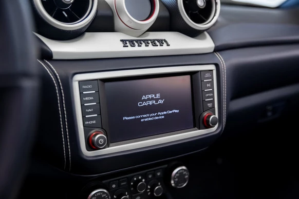Ferrari California - Afbeelding 12 van 25