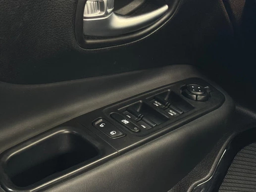 Jeep Renegade - Afbeelding 22 van 27