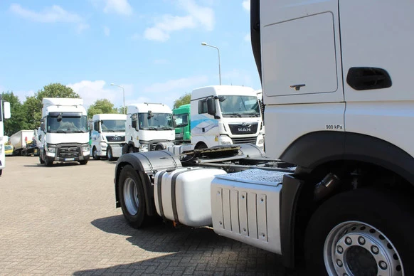 Mercedes-Benz Actros - Afbeelding 9 van 24