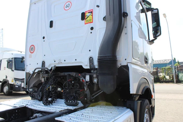 Mercedes-Benz Actros - Afbeelding 12 van 24