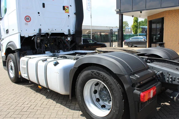 Mercedes-Benz Actros - Afbeelding 14 van 24