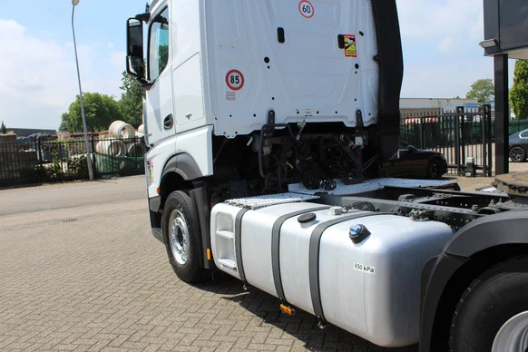 Mercedes-Benz Actros - Afbeelding 15 van 24