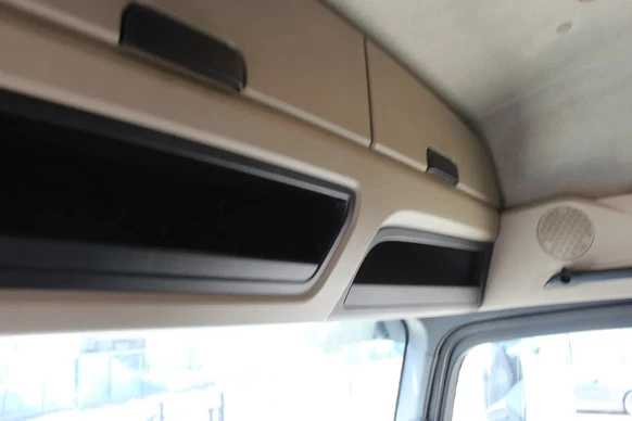 Mercedes-Benz Actros - Afbeelding 23 van 24