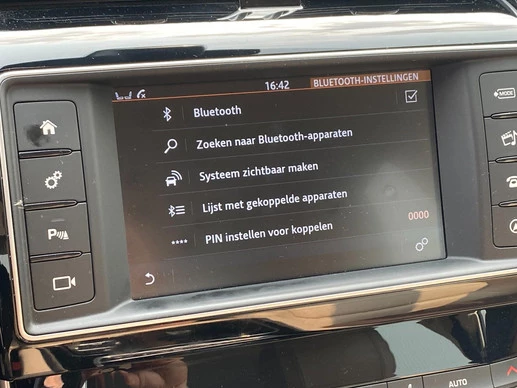 Jaguar XE - Afbeelding 15 van 30