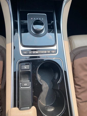 Jaguar XE - Afbeelding 16 van 30
