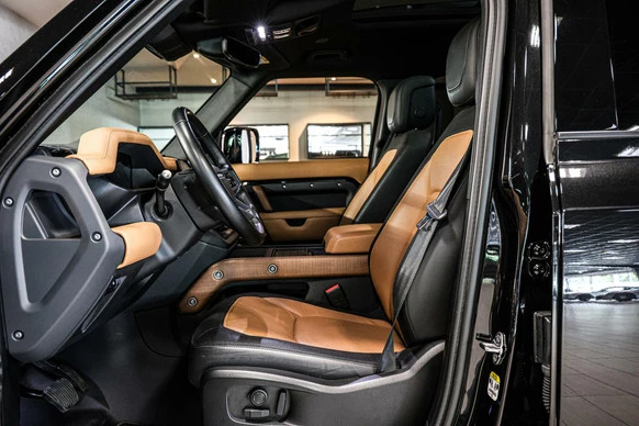 Land Rover Defender - Afbeelding 18 van 30