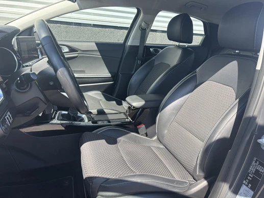 Kia XCeed - Afbeelding 8 van 30