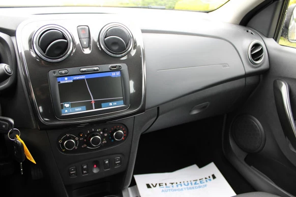 Dacia Logan - Afbeelding 16 van 30