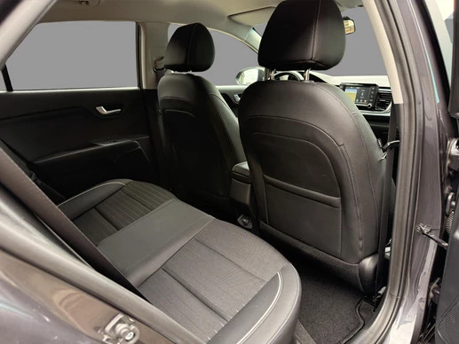 Kia Rio - Afbeelding 16 van 30
