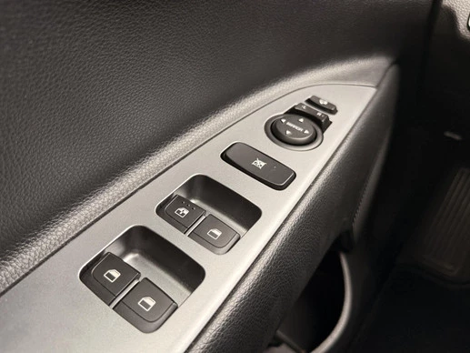Kia Rio - Afbeelding 28 van 30