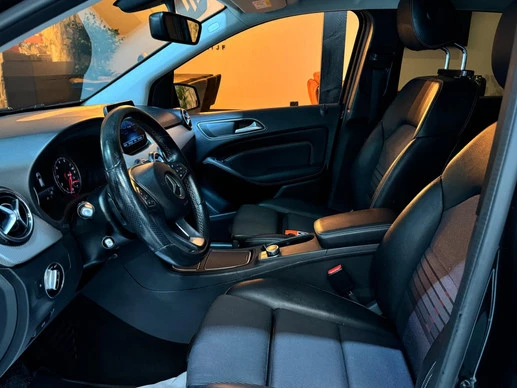 Mercedes-Benz B-Klasse - Afbeelding 22 van 30