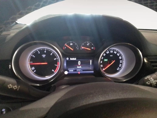 Opel Astra - Afbeelding 24 van 28