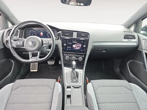 Volkswagen Golf - Afbeelding 9 van 30